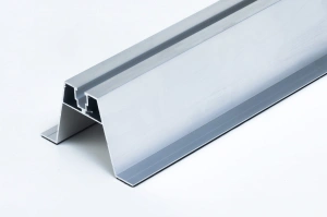 Trapezoidal roof rail with EPDM rubber, 0.30m (1) (1)
